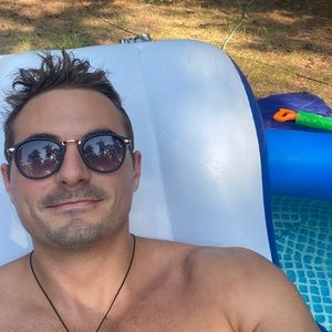 Meet your Posher, Justin